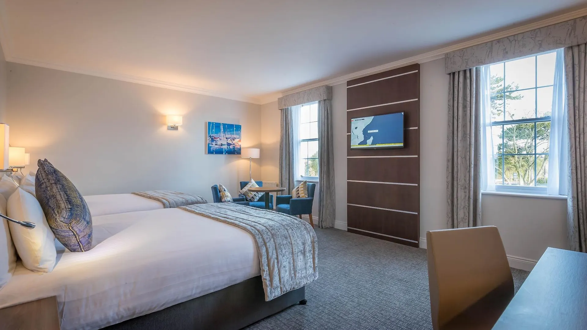 ***  Marine Hotel Sutton Ιρλανδία